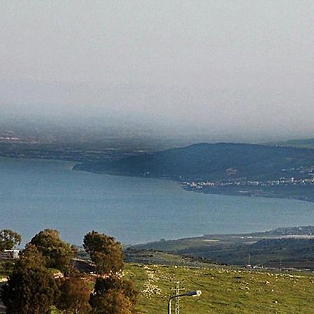 A Window To Kinneret Safed Exterior foto